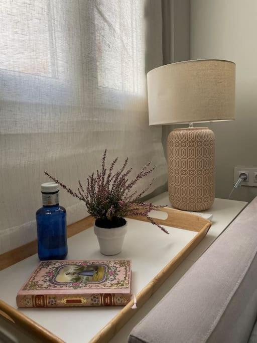Apartamento Velarde-Maestranza Севилья Экстерьер фото